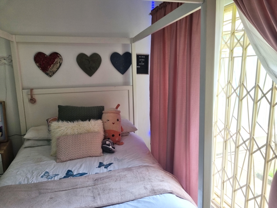 Commercial Property for Sale in Zuurplaat A H North West